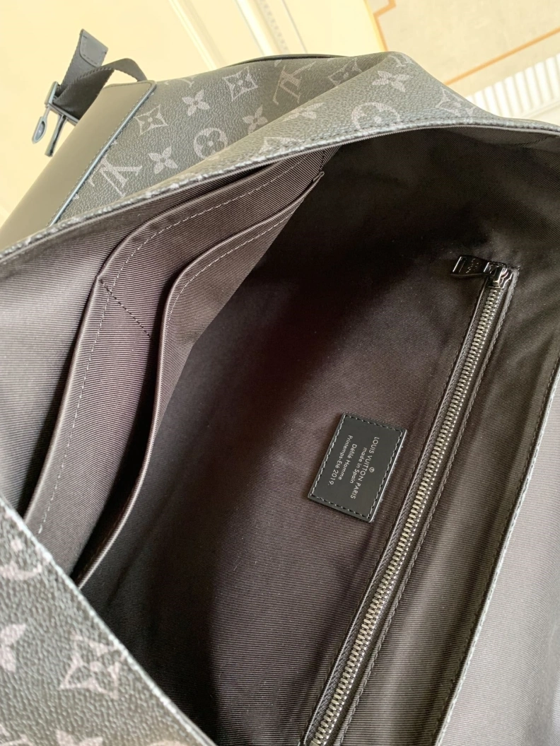 Efficient LX Satchel bags 9056