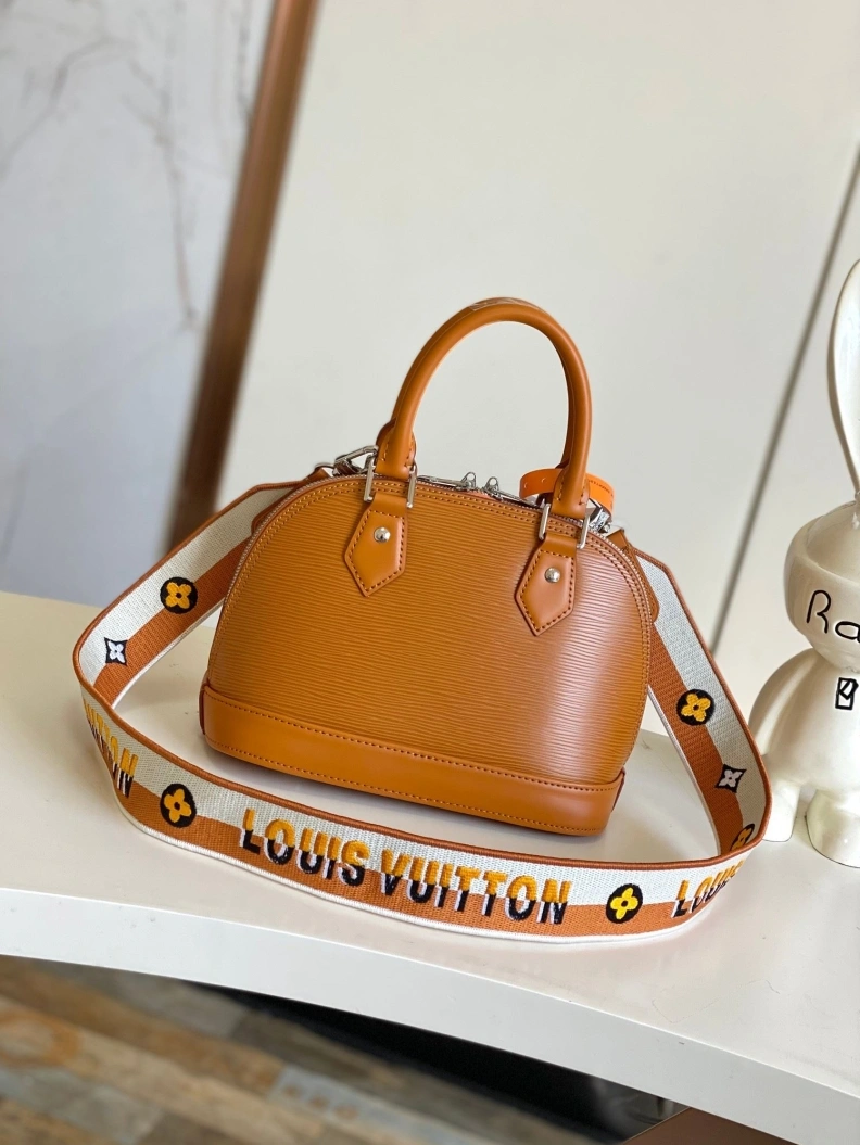 UrbanStyle LX Top Handle Bags 8432