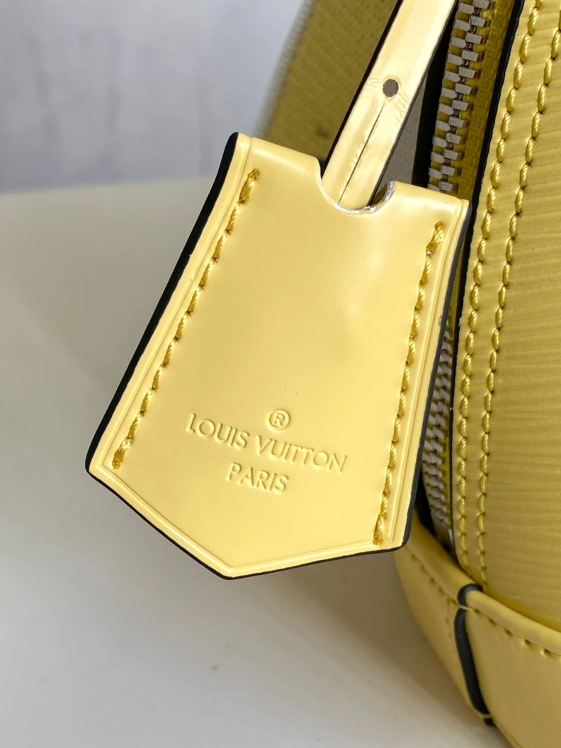 LX Top Handle Bags Reliable 8428