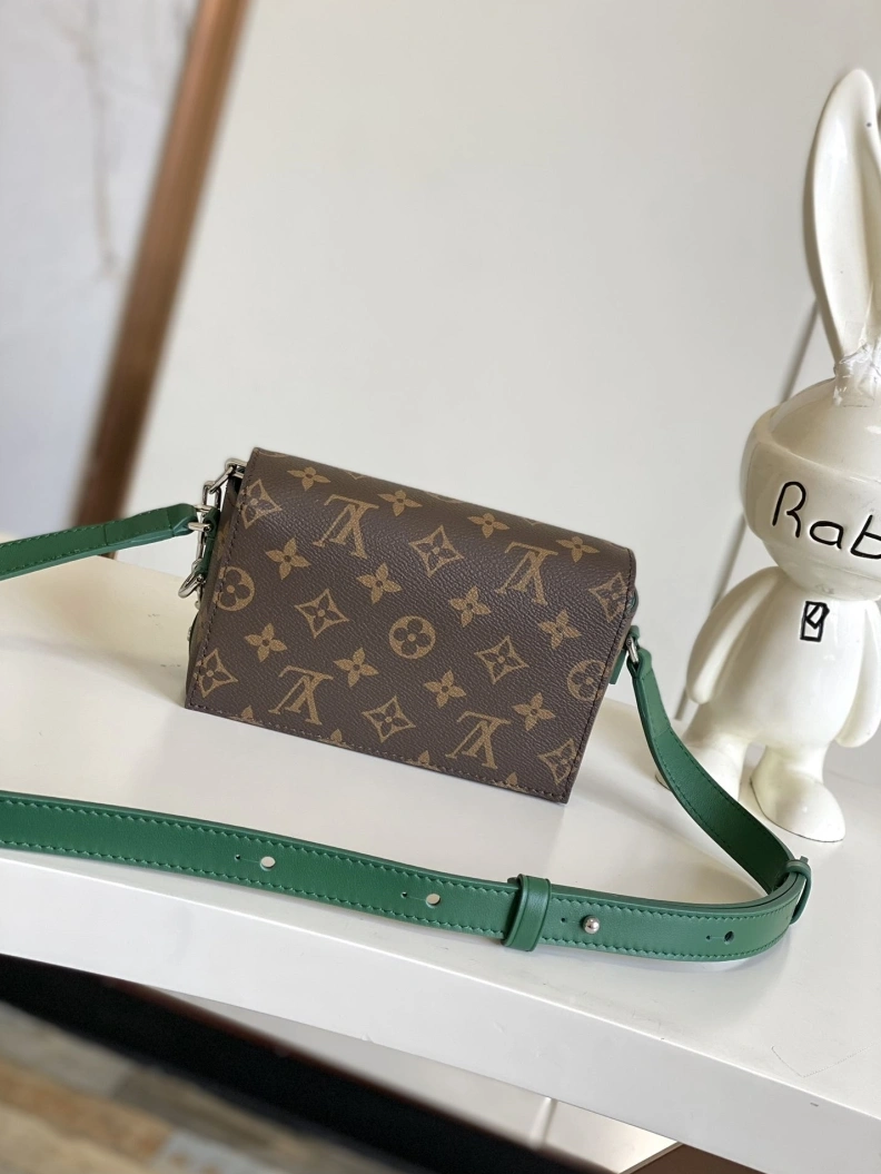 Efficient LX Satchel bags 9044