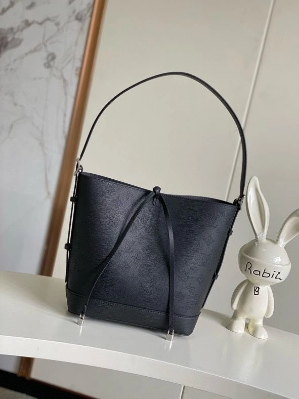 Popular LX Top Handle Bags 8423