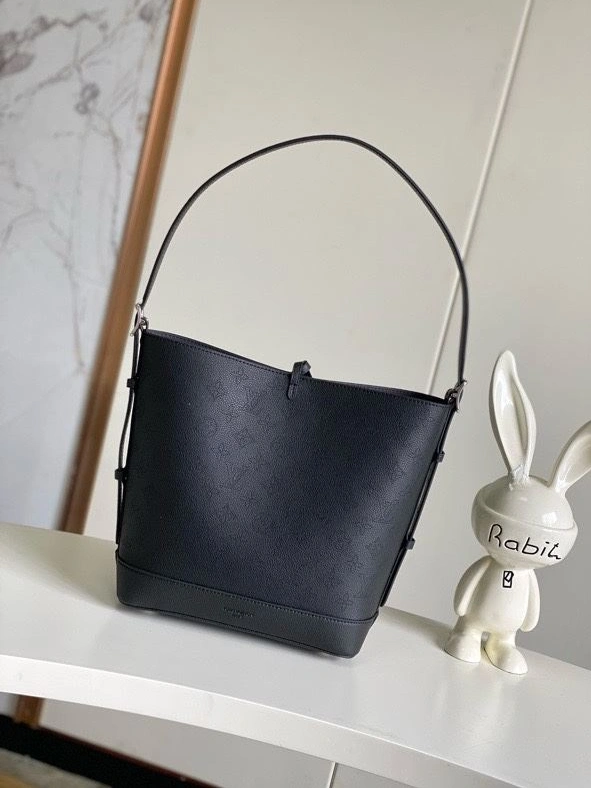 Popular LX Top Handle Bags 8423