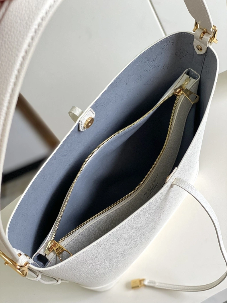 ModernLook LX Top Handle Bags 8416