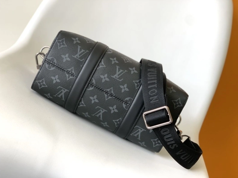 WellDesigned LX Speedy Bags 8603