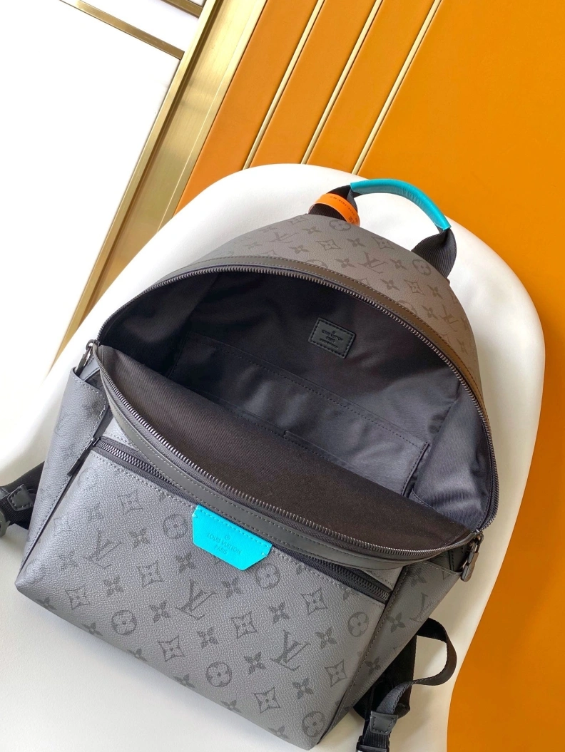 LX Backpacks Resilient 9633