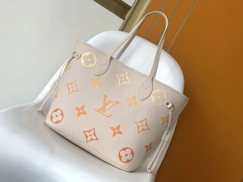 DailyWear LX Shopping Bags 8749