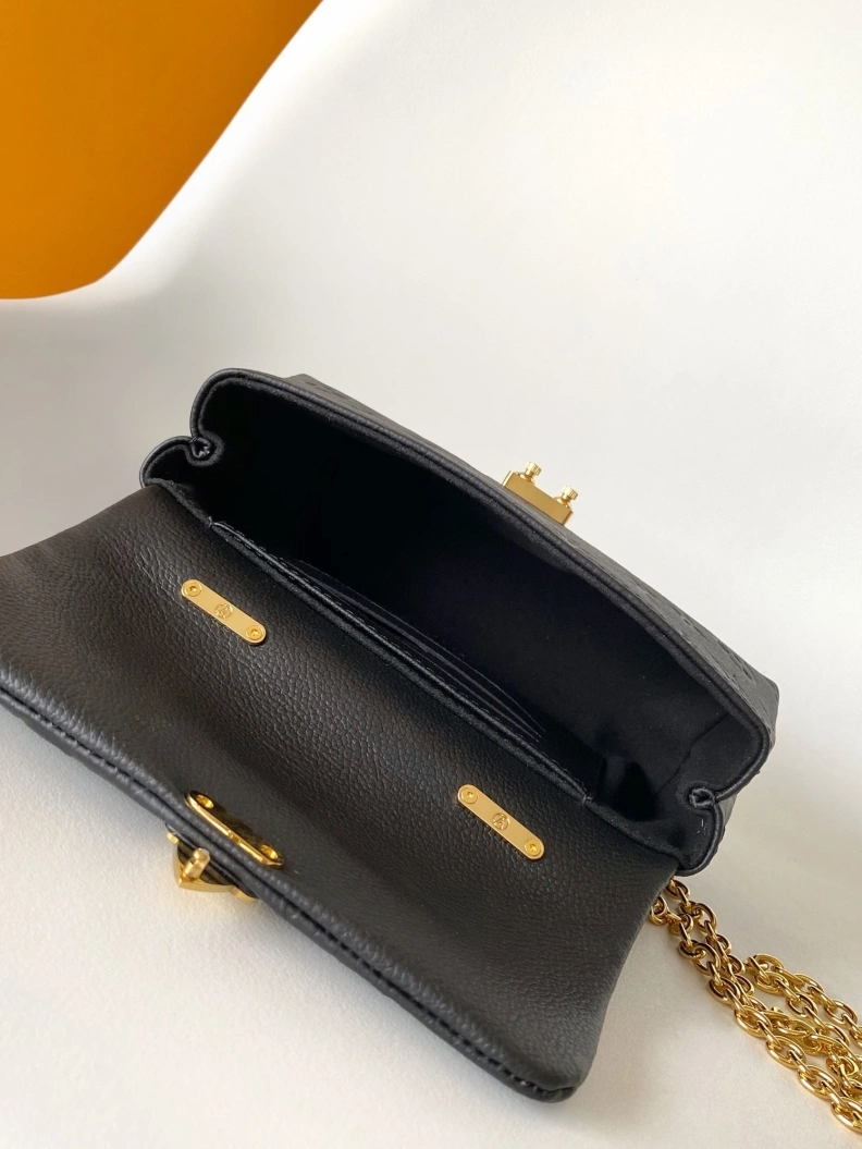 Minimalist LX Top Handle Bags 8418