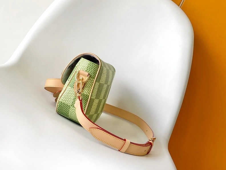 Elegant LX Satchel bags 8998