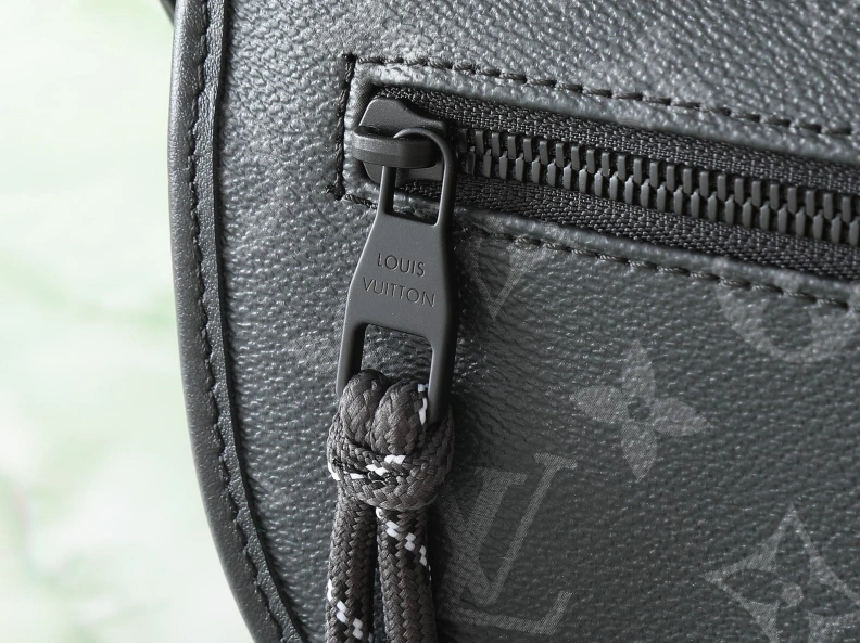 LX Satchel bags Fashionable 9019