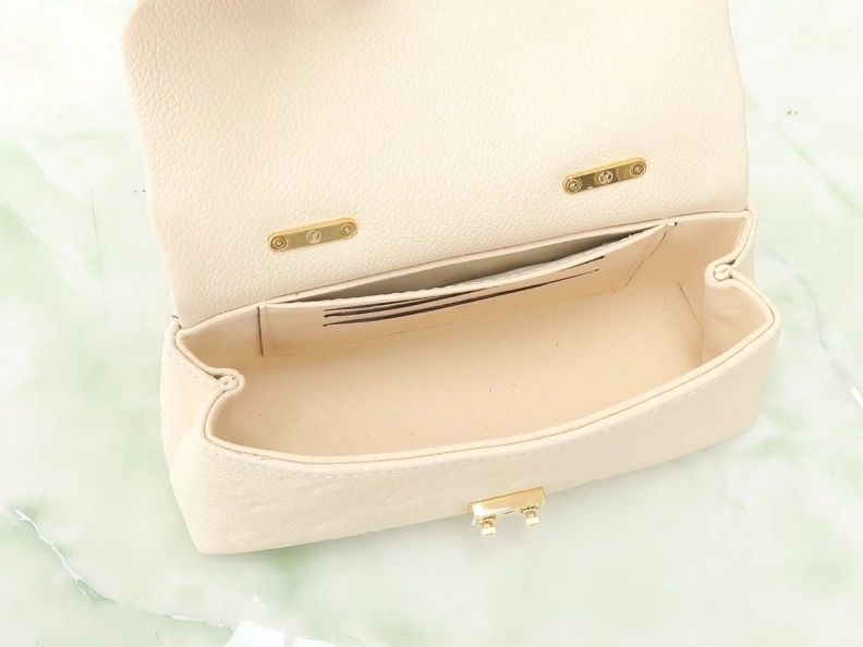 Stylish LX Top Handle Bags 8415