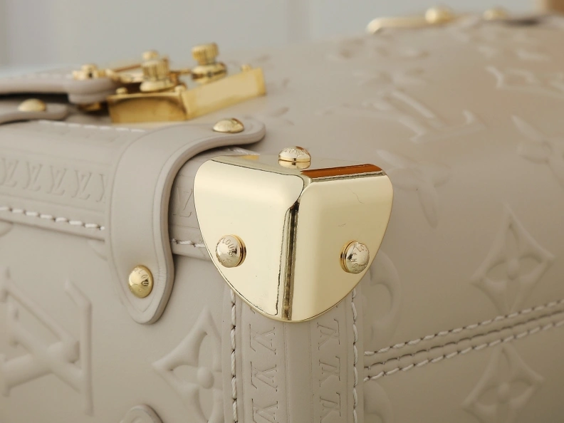 DailyWear LX Box Bags 9507