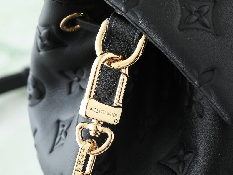 LX Backpacks EyeCatching 9597