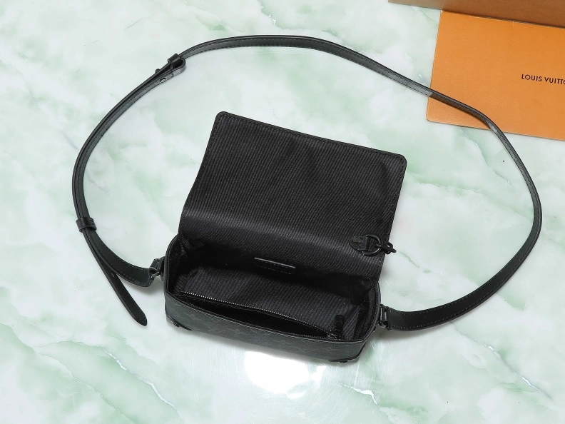 LX Satchel bags StreetReady 9022