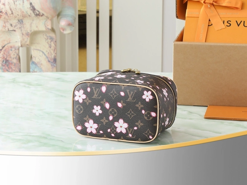StreetReady LX Cosmetic Bags 9210