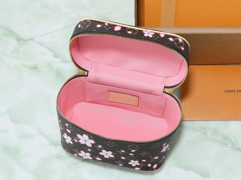 StreetReady LX Cosmetic Bags 9210