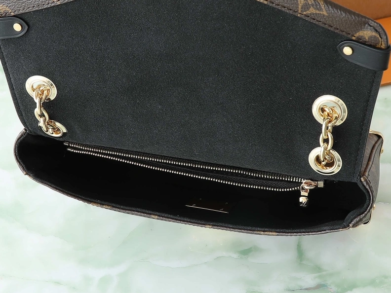 LX Satchel bags Cozy 9024