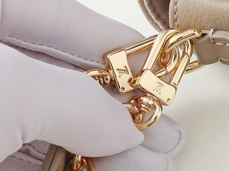 LX Satchel bags Efficient 9021