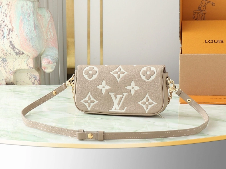 LX Satchel bags Efficient 9021
