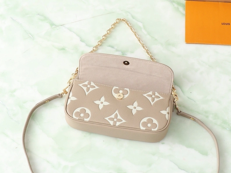 LX Satchel bags Efficient 9021