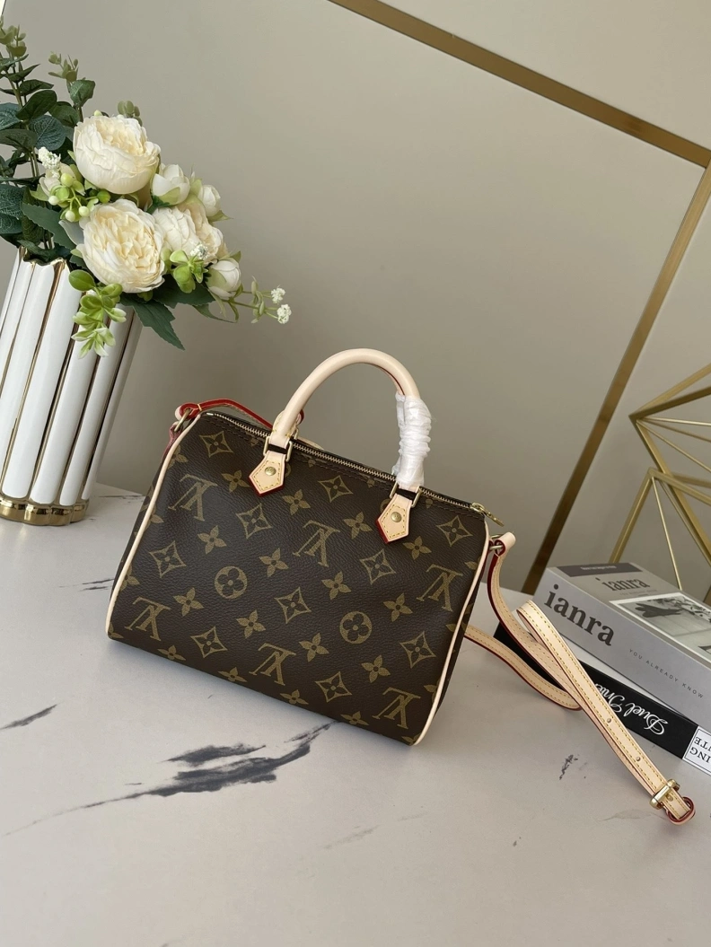 Comfortable LX Speedy Bags 8574