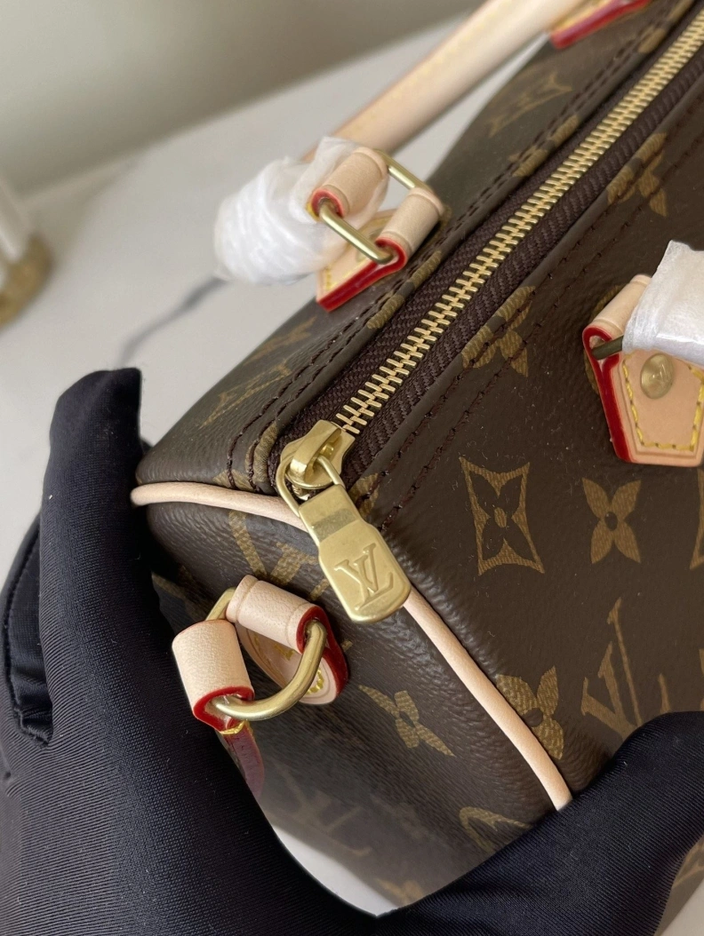 Comfortable LX Speedy Bags 8574