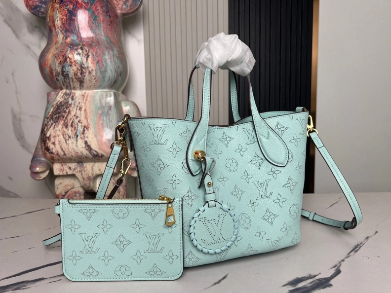 Sophisticated LX Shopping Bags 8738