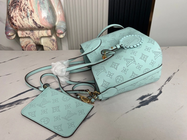 Sophisticated LX Shopping Bags 8738