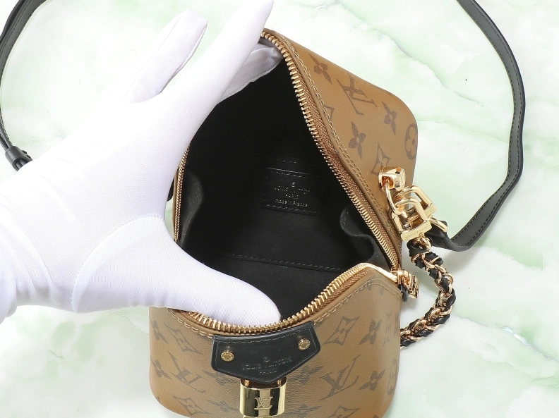 Vibrant LX Satchel bags 9025
