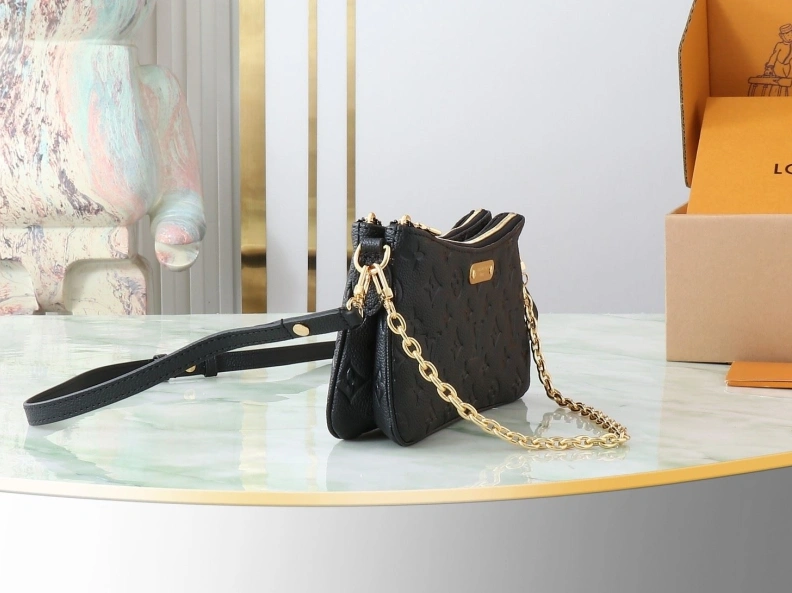 WellDesigned LX Satchel bags 9001
