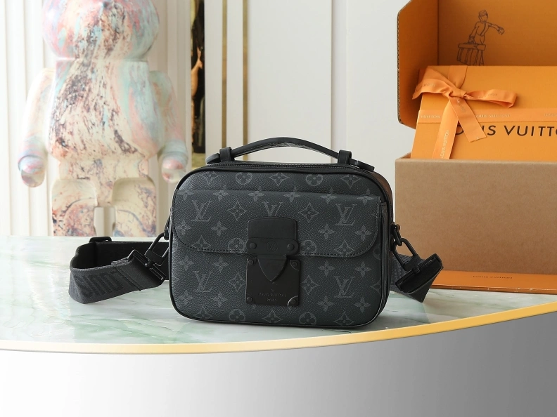 GoAnywhere LX Satchel bags 9000