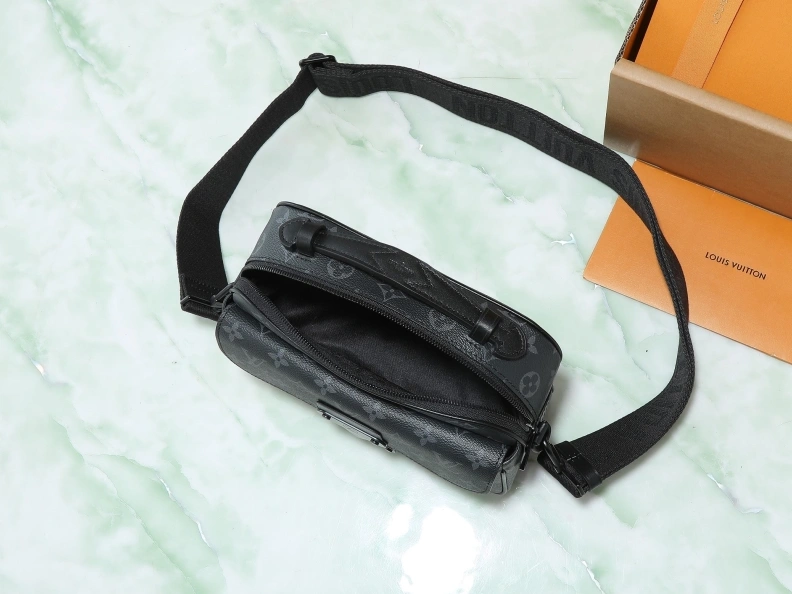 GoAnywhere LX Satchel bags 9000