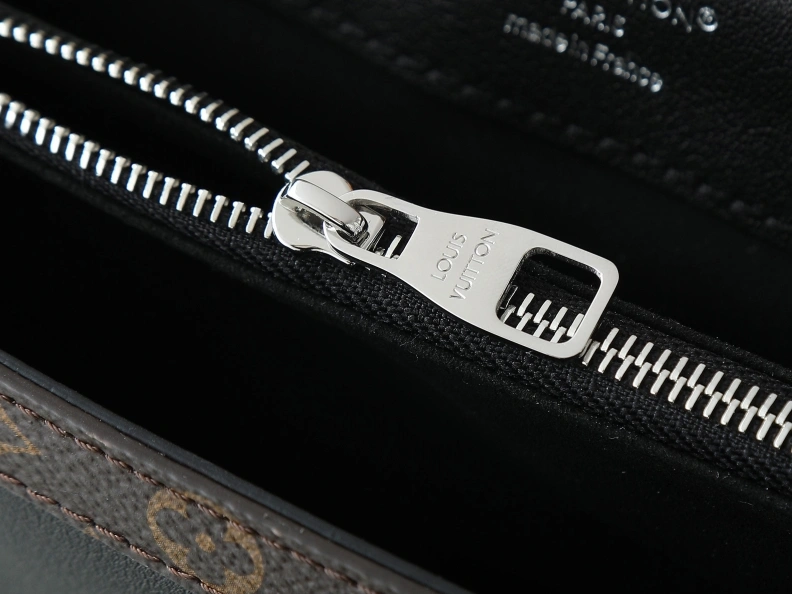 LX Satchel bags StreetReady 8996