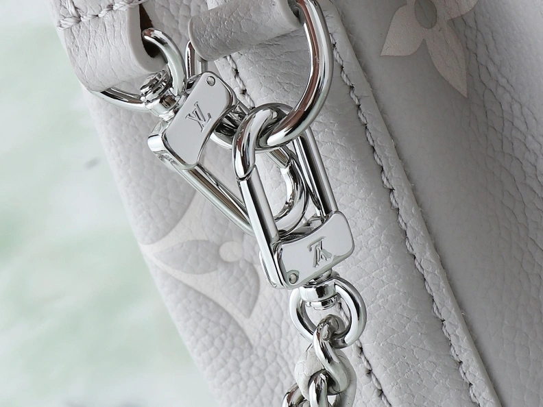 Fashionable LX Bucket Bags 9426