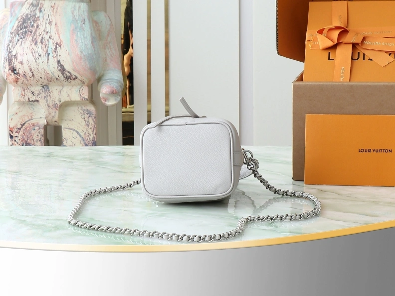Fashionable LX Bucket Bags 9426