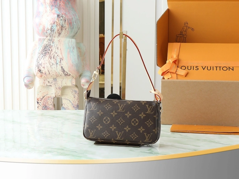Practical LX Clutch Bags 9240