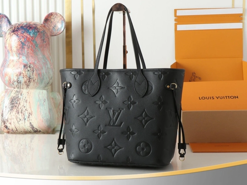 Classic LX Shopping Bags 8724