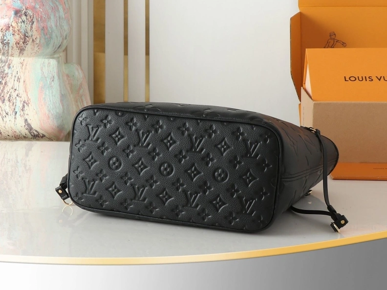 Classic LX Shopping Bags 8724