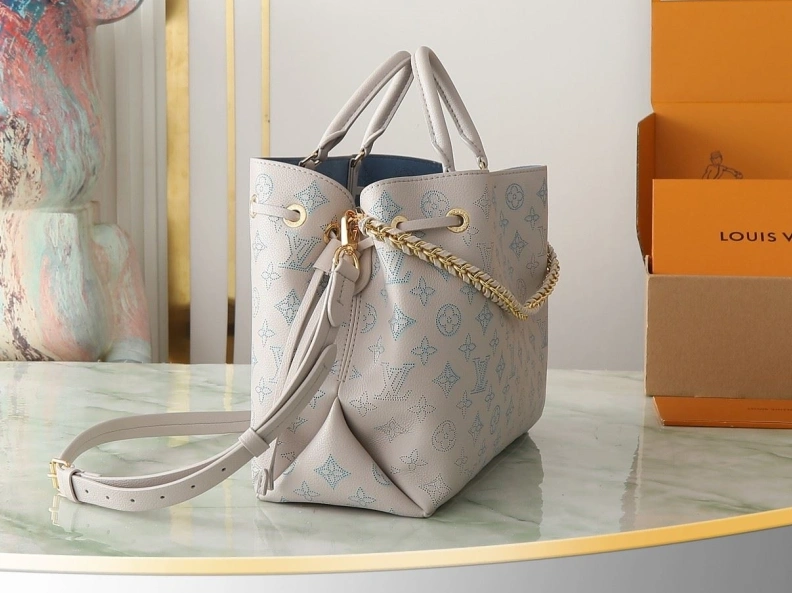 Lightweight LX Shopping Bags 8743
