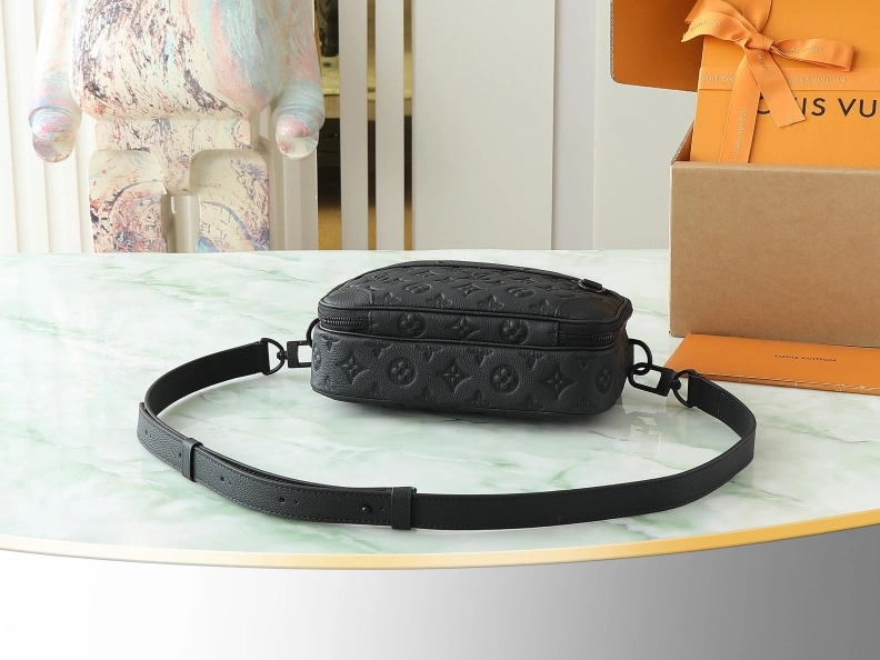 LX Satchel bags Soft 8992