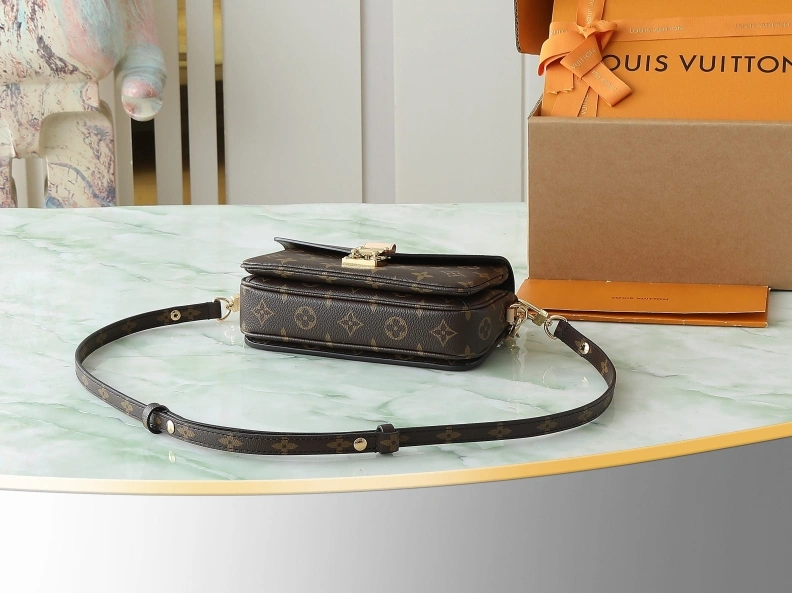 LX Satchel bags SportInspired 8991