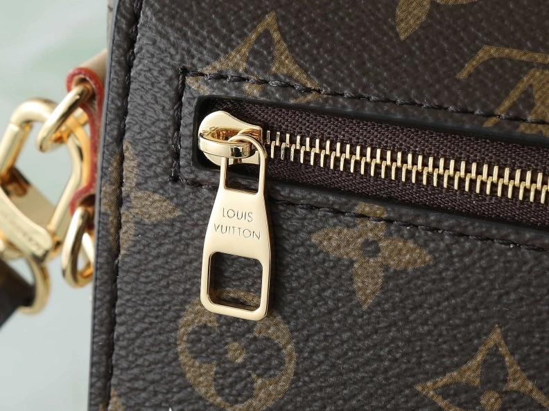 LX Satchel bags SportInspired 8991