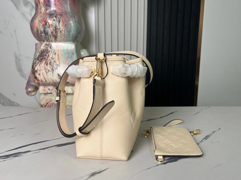 LX Bucket Bags WellDesigned 9414