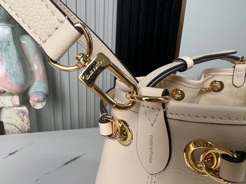 LX Bucket Bags WellDesigned 9414