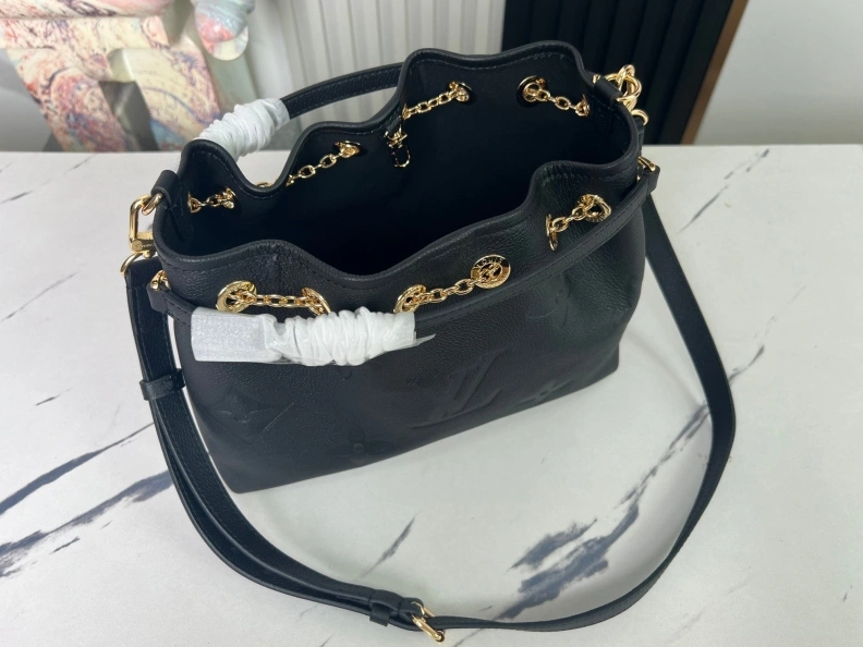LX Bucket Bags Cozy 9408