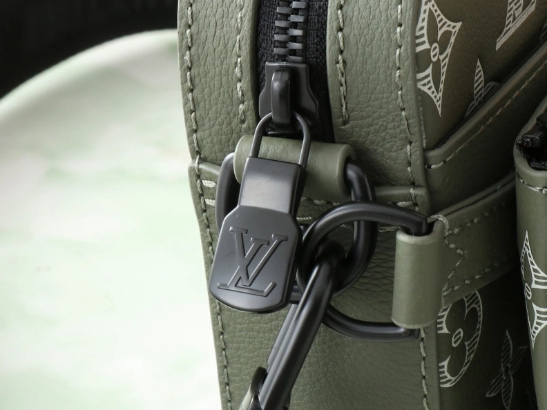 LX Satchel bags Popular 8997