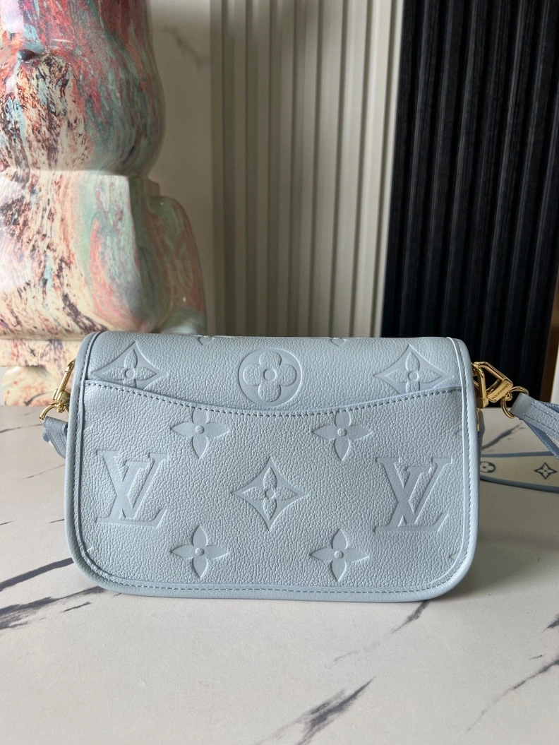 Refined LX Satchel bags 9009