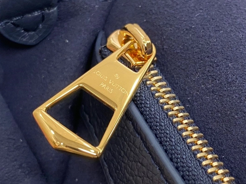 Stylish LX Satchel bags 9026