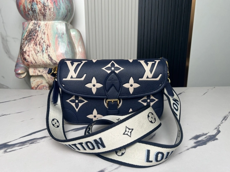 Stylish LX Satchel bags 9026