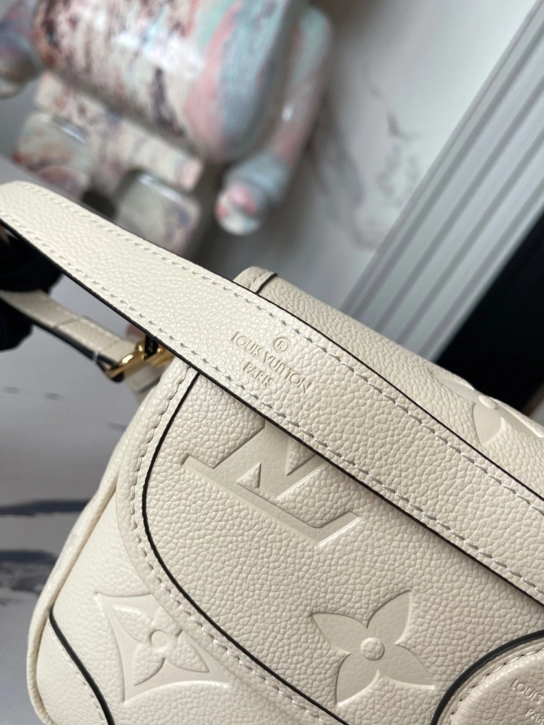 LX Satchel bags SportInspired 8986