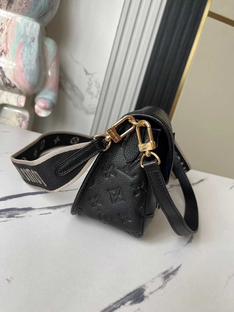 Practical LX Satchel bags 8988